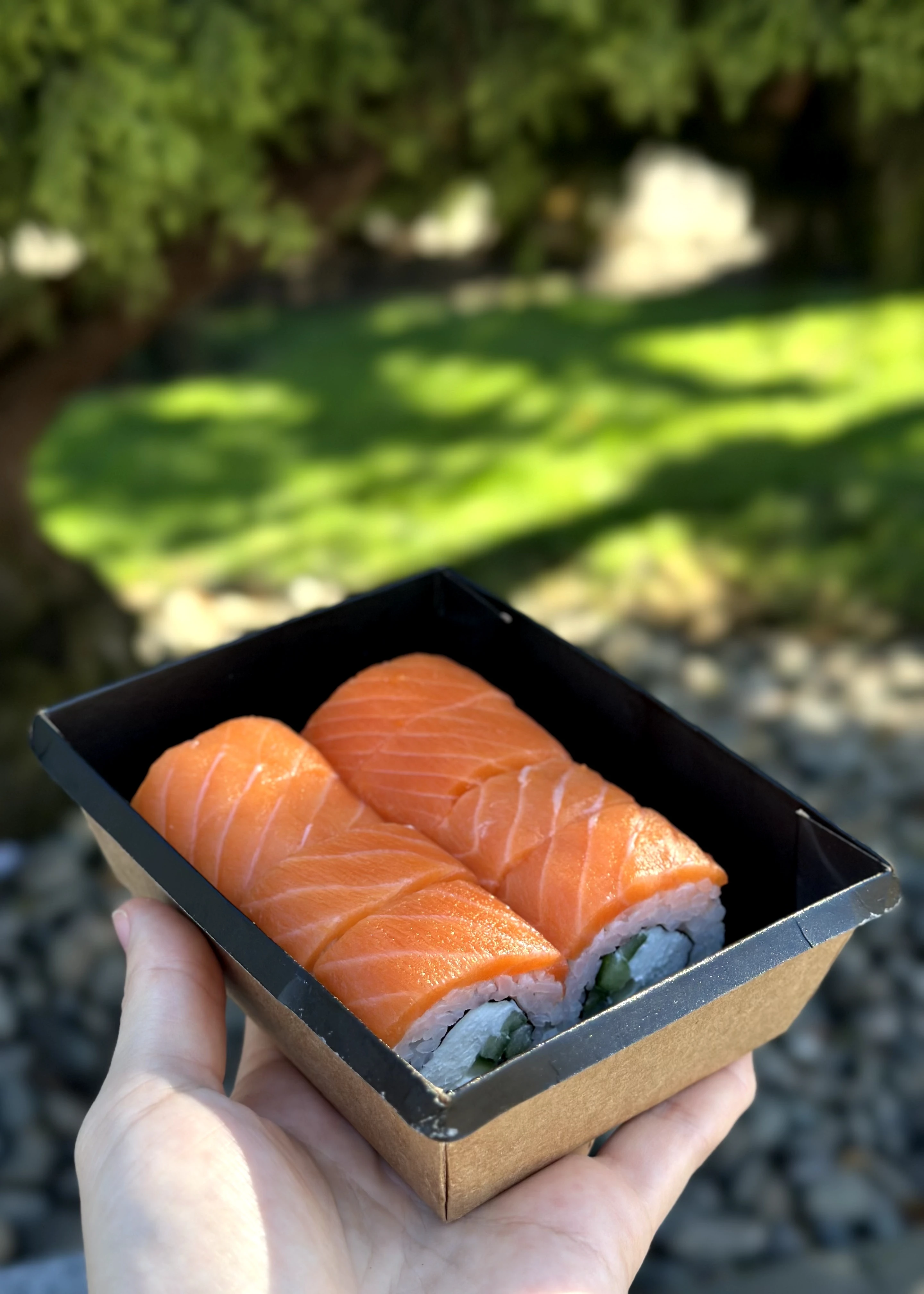 Накормим, когда устали