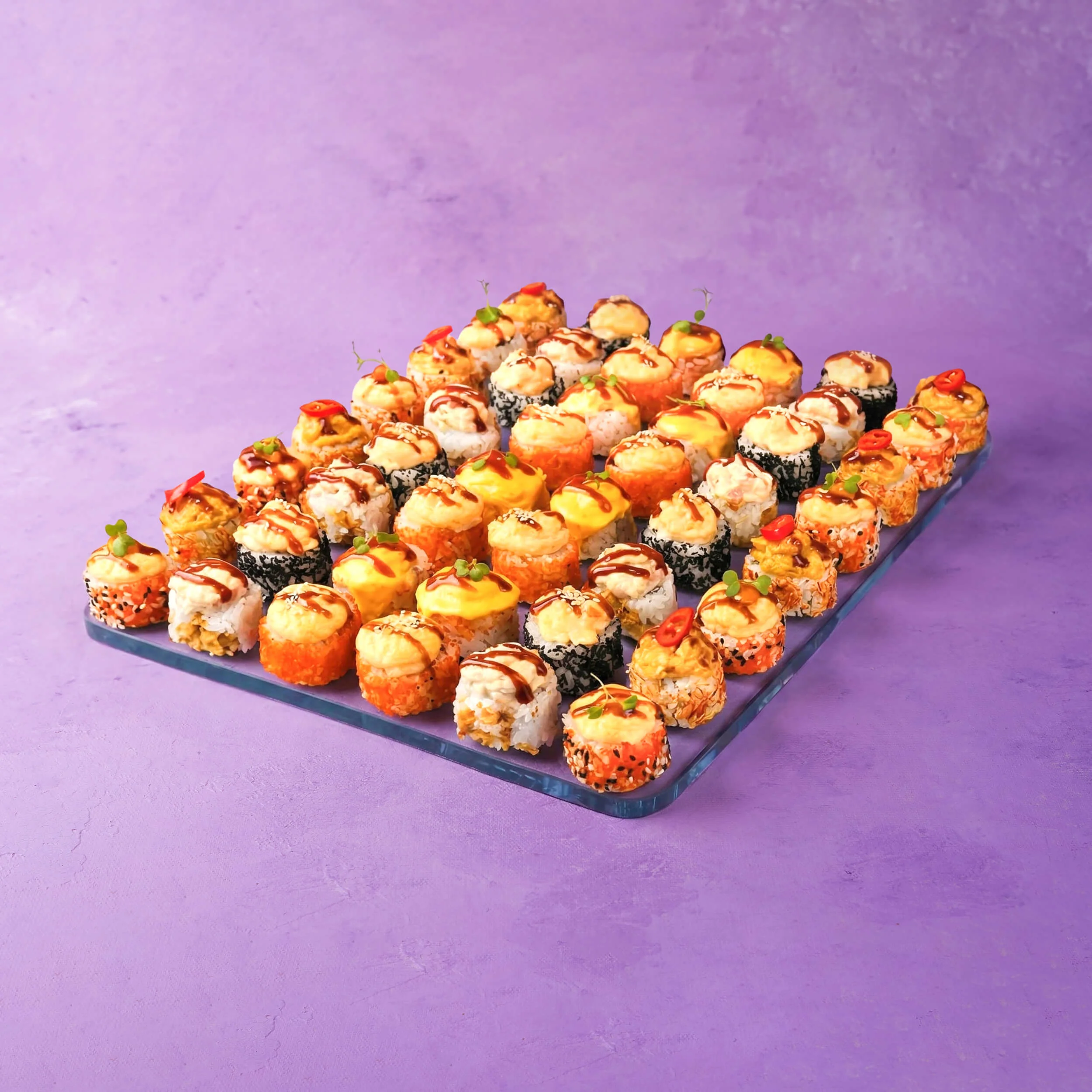 За обе щеки